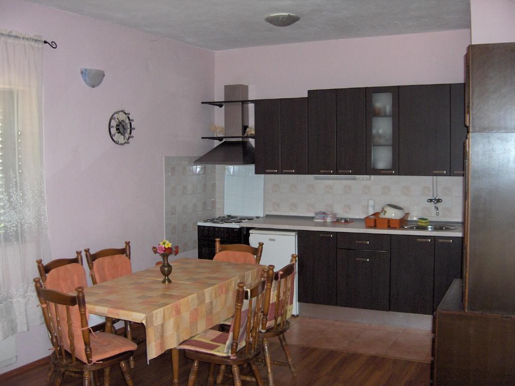 Apartment Raslina Rom bilde